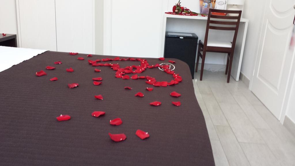 Orchidea Rooms & Suites 西维尔诺瓦·马尔凯 外观 照片