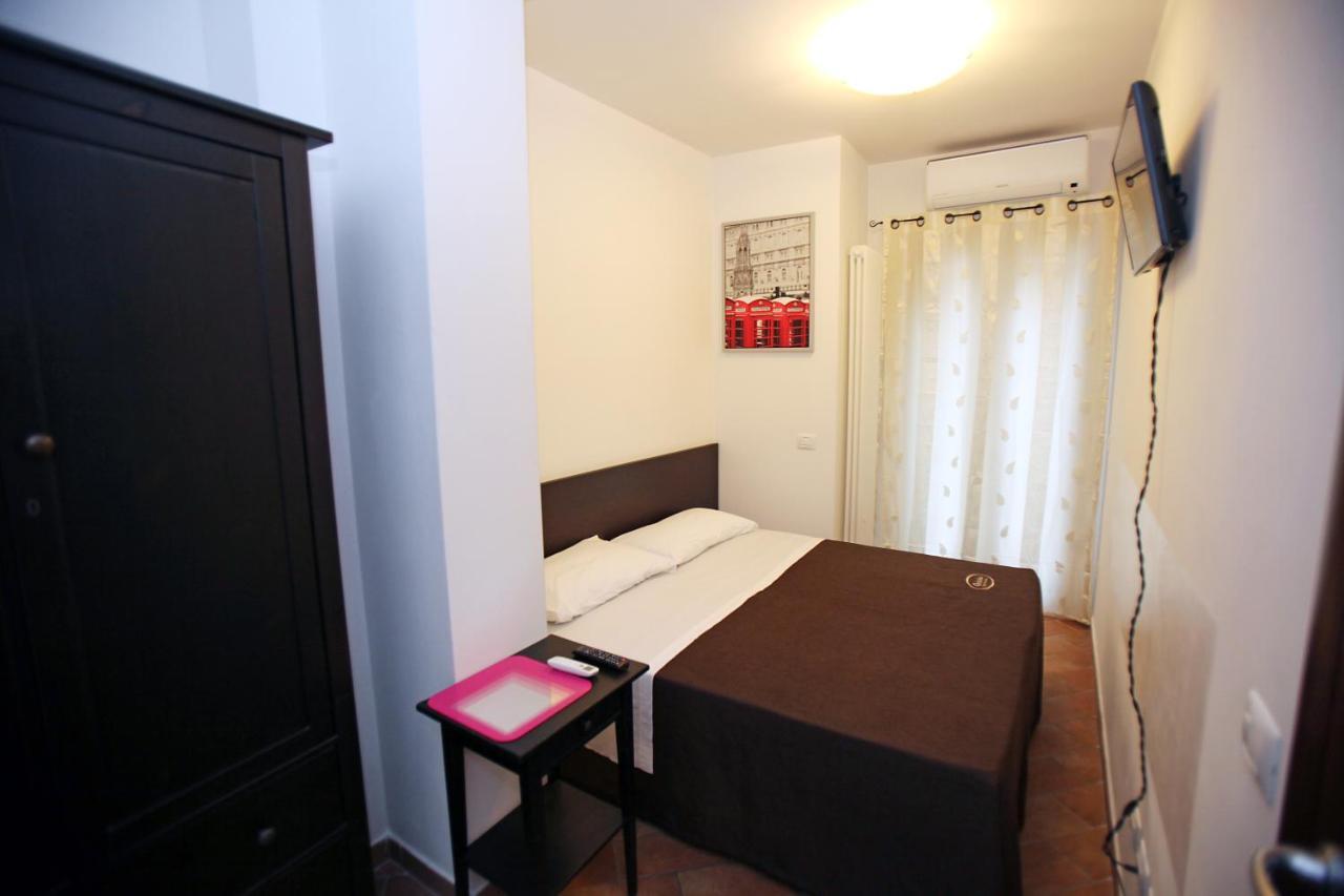 Orchidea Rooms & Suites 西维尔诺瓦·马尔凯 外观 照片